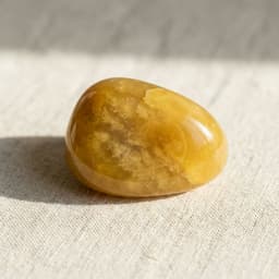 Goldener Jade
